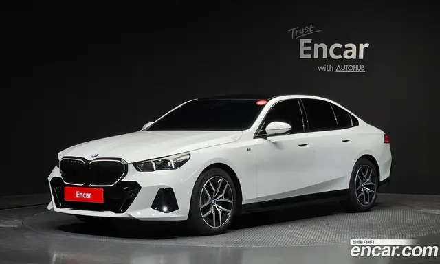 BMW 5 серия, 2025, 11 268 км
