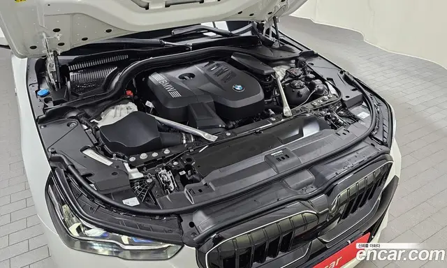 BMW 5 серия 2025 2.0 автомат (гидро), миниатюра 6