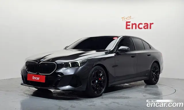 BMW 5 серия, 2025, 16 748 км