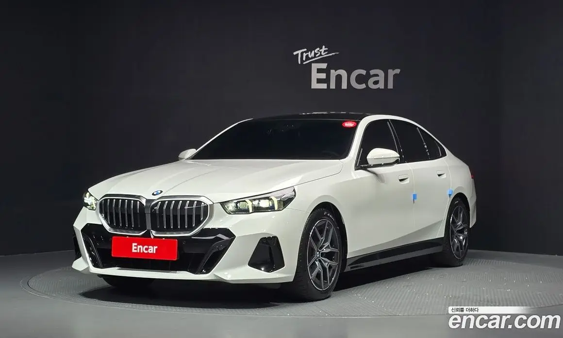 BMW 5 серия 2025 2.0 автомат (гидро), фото 1 BMW 5 серия 2025 2.0 автомат (гидро), фото 1
