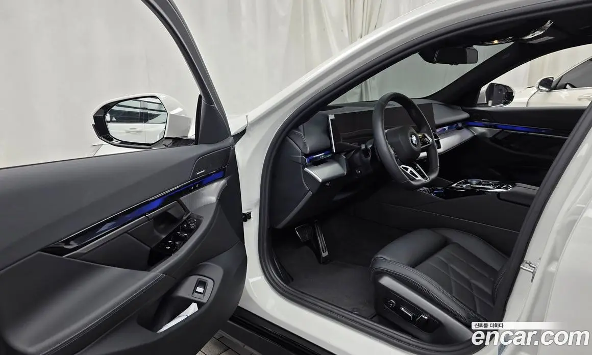 BMW 5 серия 2025 2.0 автомат (гидро), фото 13 BMW 5 серия 2025 2.0 автомат (гидро), фото 13