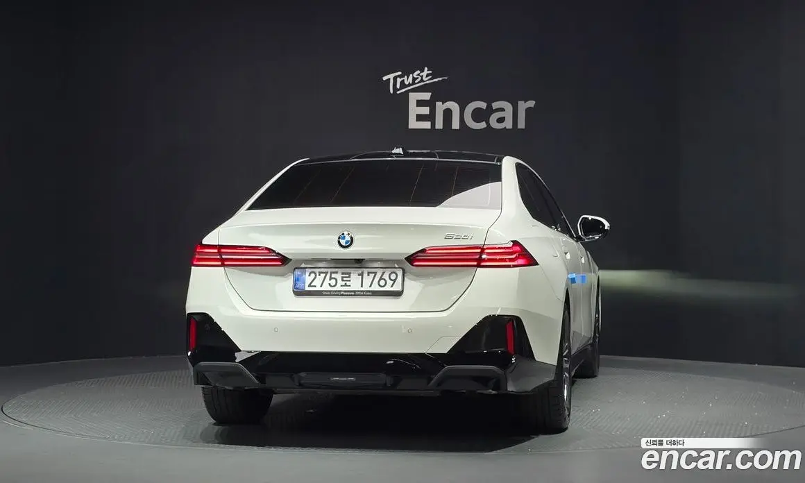 BMW 5 серия 2025 2.0 автомат (гидро), фото 4 BMW 5 серия 2025 2.0 автомат (гидро), фото 4