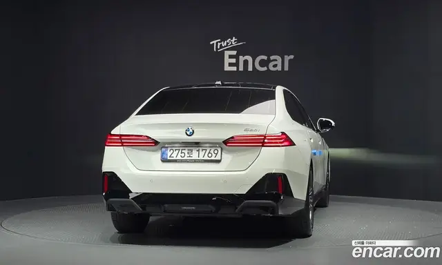 BMW 5 серия 2025 2.0 автомат (гидро), миниатюра 4 BMW 5 серия 2025 2.0 автомат (гидро), миниатюра 4