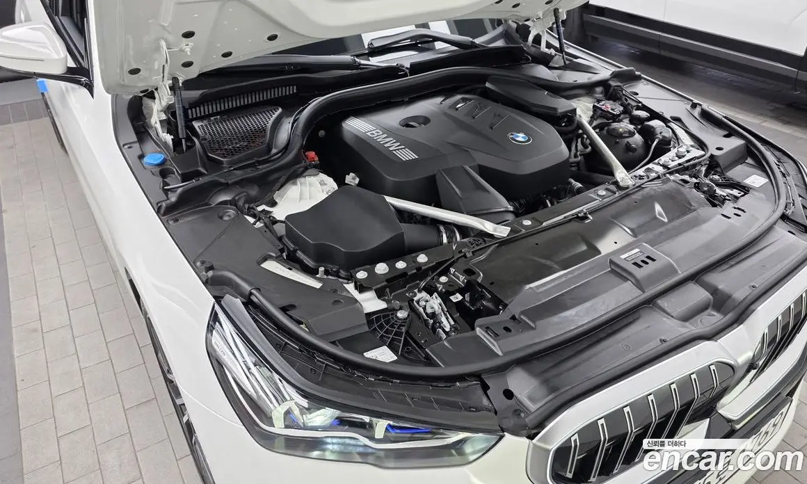 BMW 5 серия 2025 2.0 автомат (гидро), фото 6 BMW 5 серия 2025 2.0 автомат (гидро), фото 6
