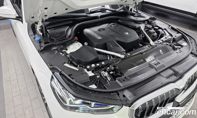 BMW 5 серия 2025 2.0 автомат (гидро), миниатюра 6 BMW 5 серия 2025 2.0 автомат (гидро), миниатюра 6