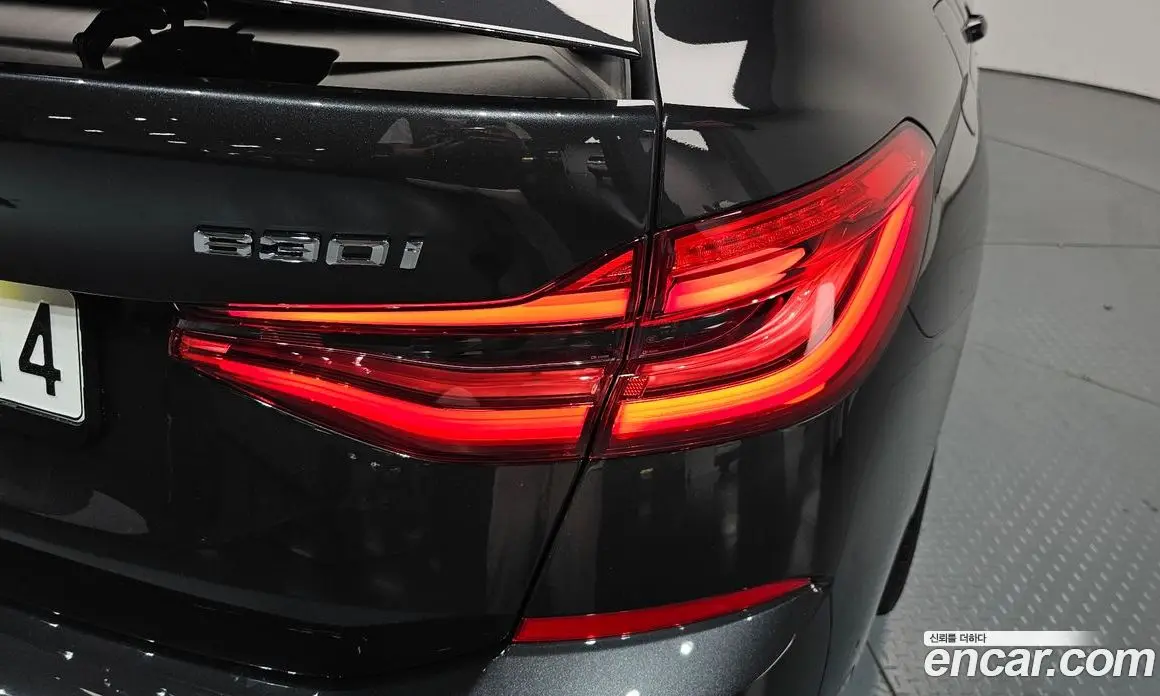 BMW 6 серия 2023 3.0 автомат (гидро), фото 8