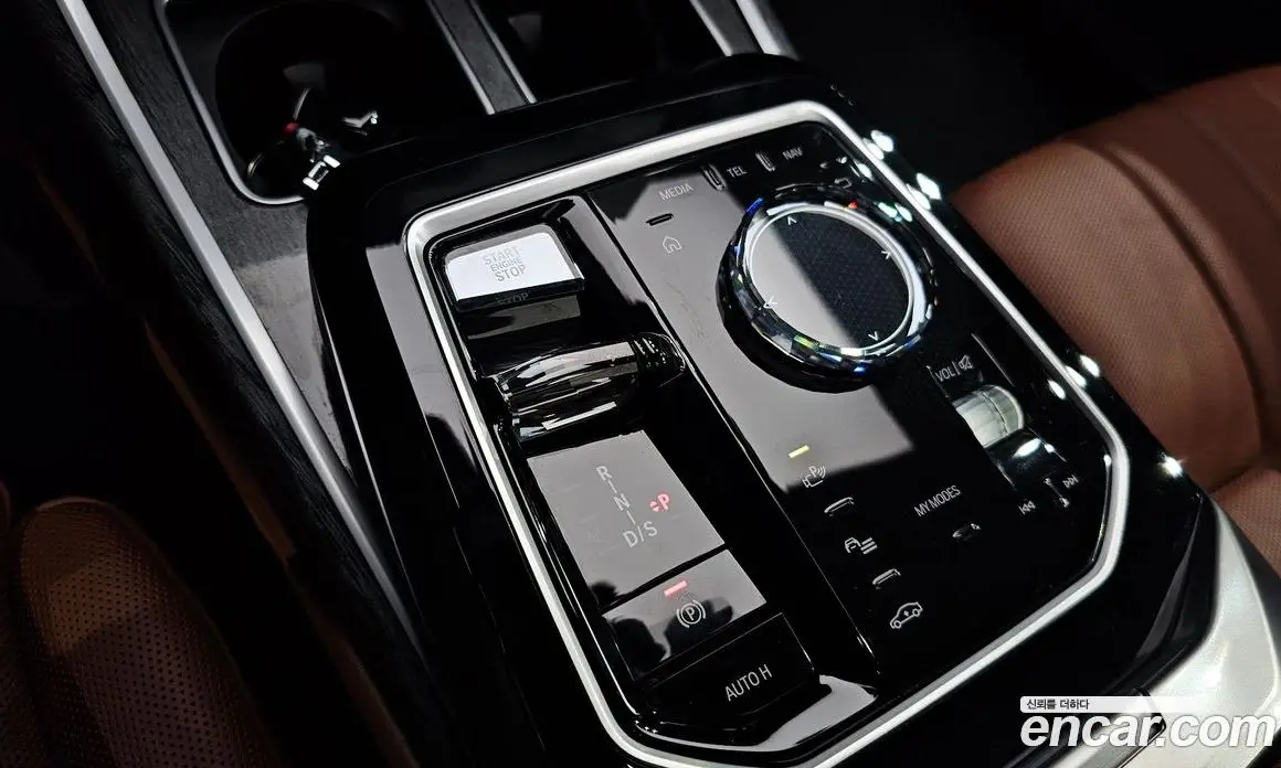 BMW 7 серия 2024 3.0 автомат (гидро), фото 12