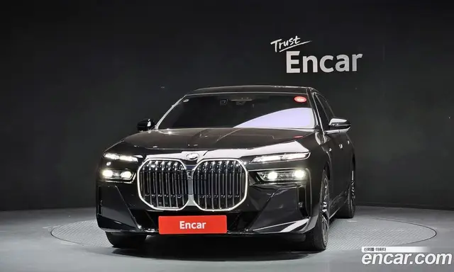 BMW 7 серия 2024 3.0 автомат (гидро), миниатюра 3