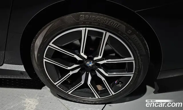 BMW 7 серия 2024 3.0 автомат (гидро), миниатюра 7