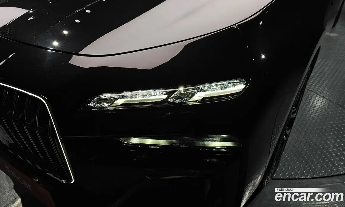 BMW 7 серия 2024 3.0 автомат (гидро), фото 8