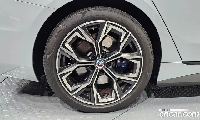 BMW i4 2023 0.2 автомат (гидро), миниатюра 4
