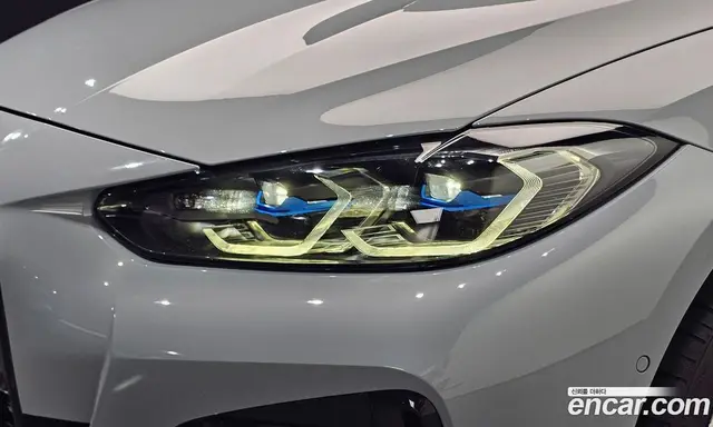BMW i4 2023 0.2 автомат (гидро), миниатюра 7