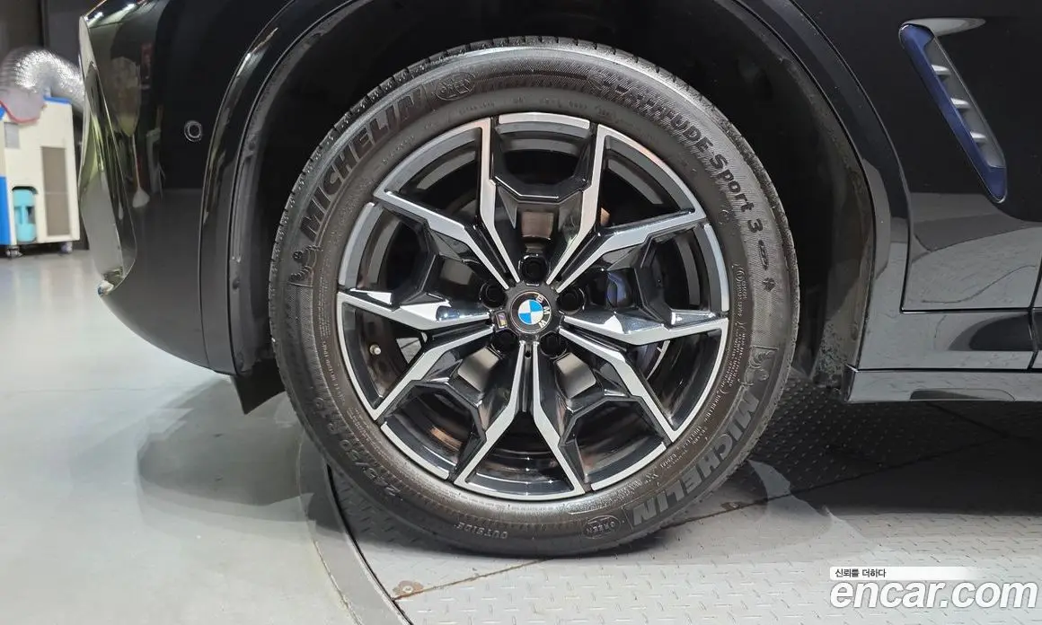 BMW X4 2022 2.0 автомат (гидро), фото 7 BMW X4 2022 2.0 автомат (гидро), фото 7