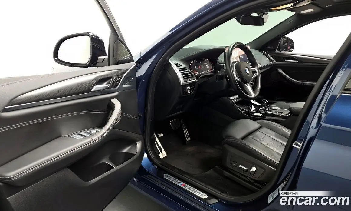 BMW X4 2023 2.0 автомат (гидро), фото 13