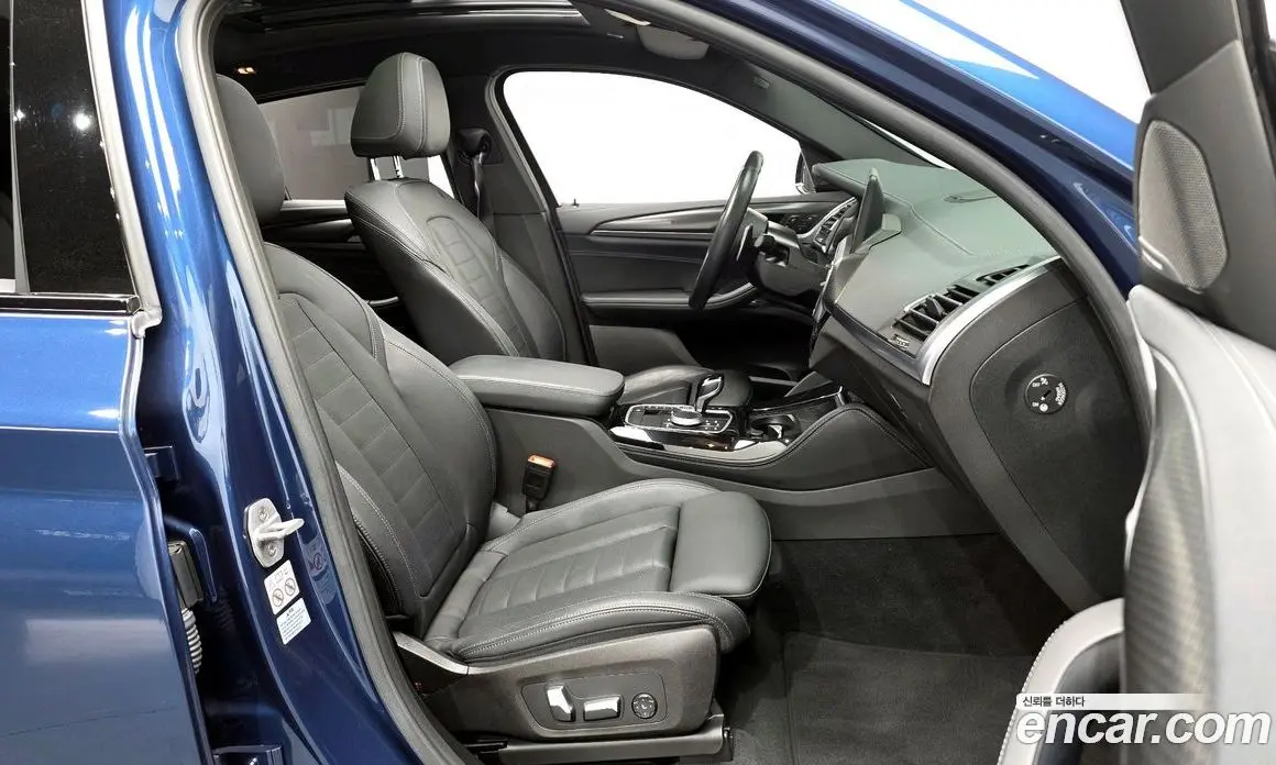 BMW X4 2023 2.0 автомат (гидро), фото 16