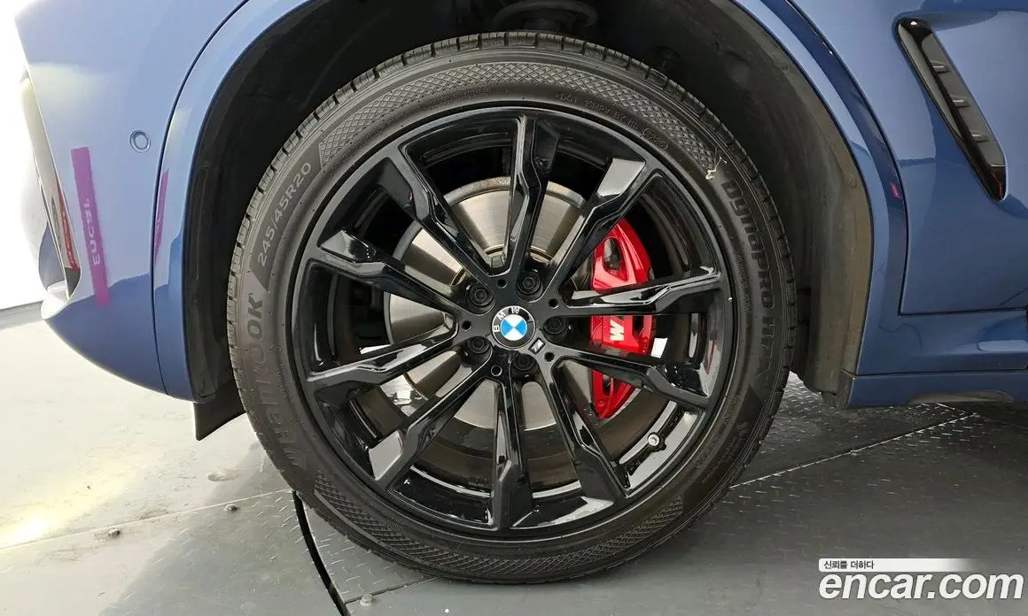 BMW X4 2023 2.0 автомат (гидро), фото 5