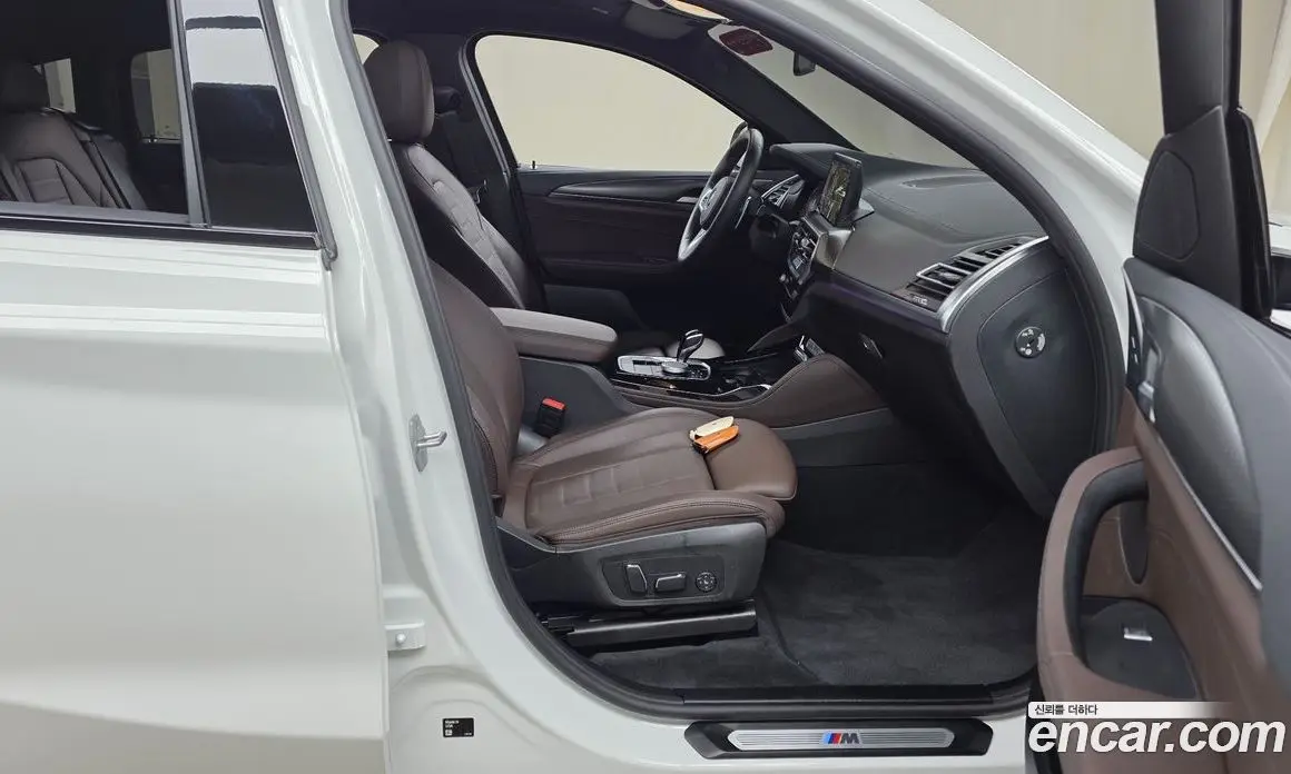 BMW X4 2024 2.0 автомат (гидро), фото 15