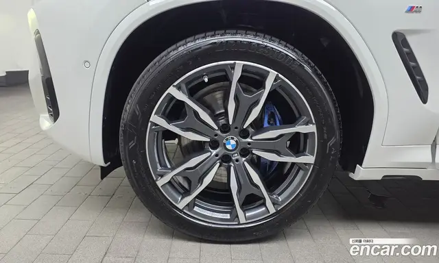 BMW X4 2024 2.0 автомат (гидро), миниатюра 4