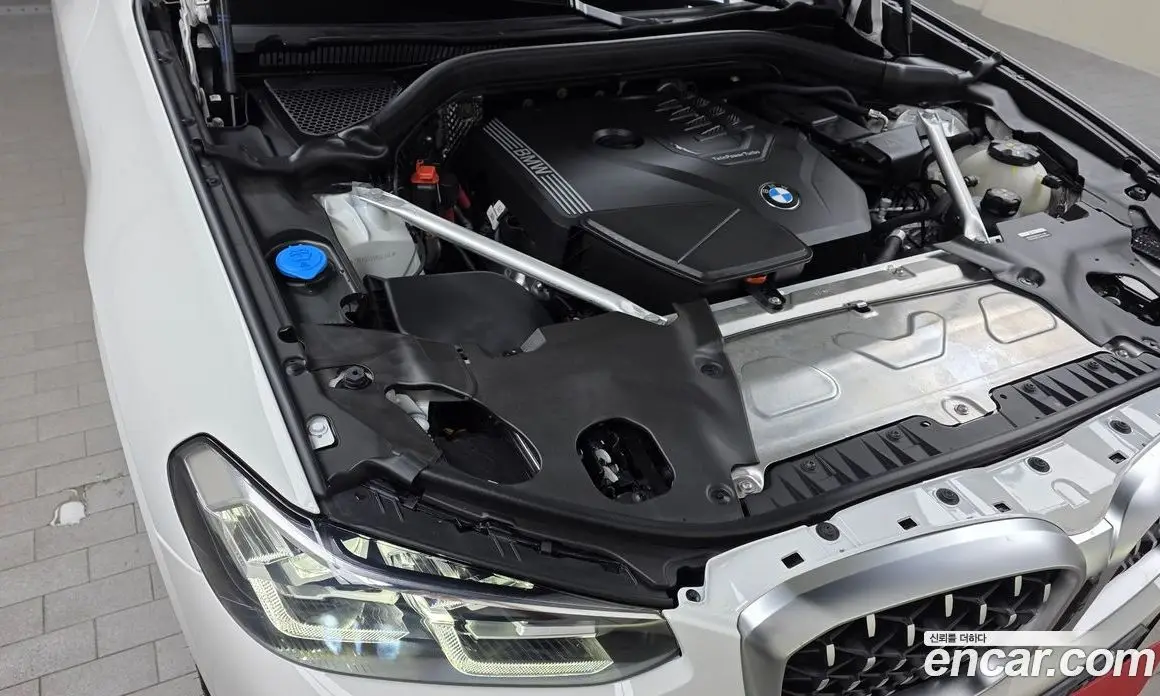 BMW X4 2024 2.0 автомат (гидро), фото 5