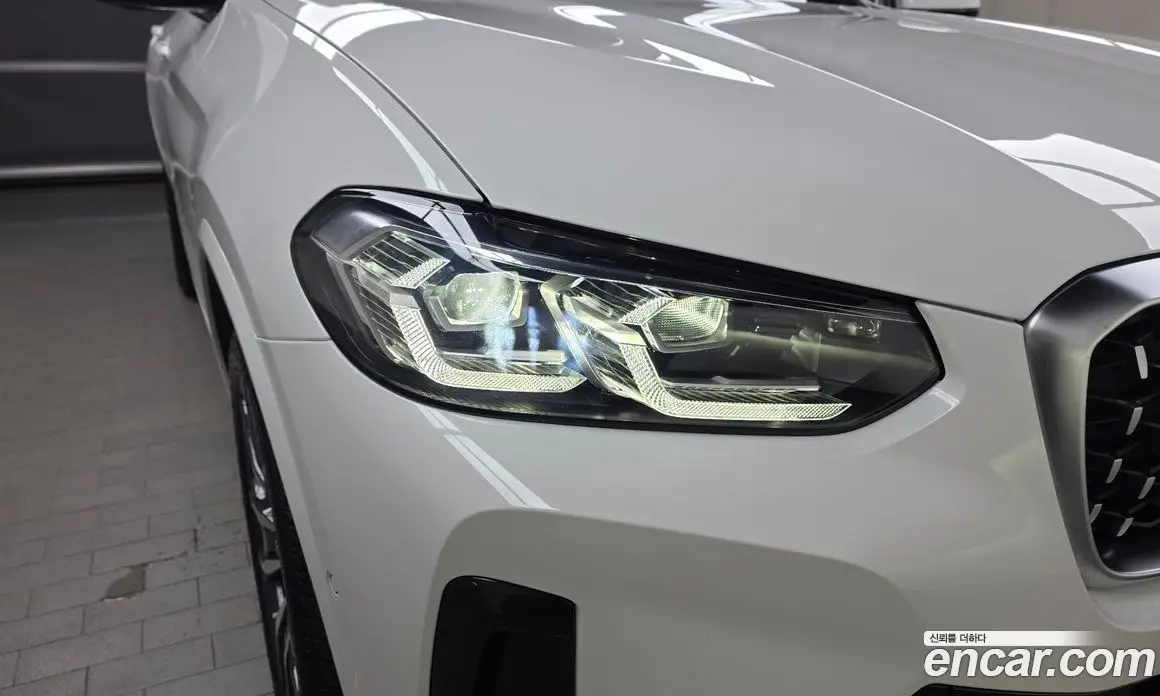 BMW X4 2024 2.0 автомат (гидро), фото 7