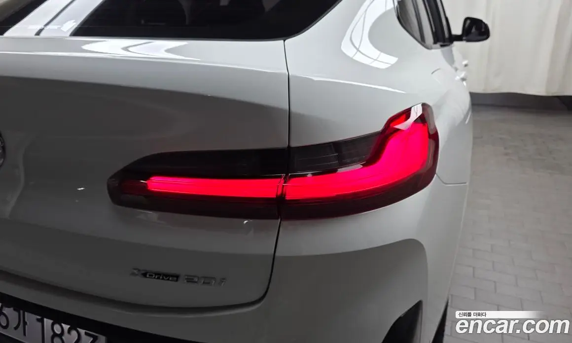 BMW X4 2024 2.0 автомат (гидро), фото 8