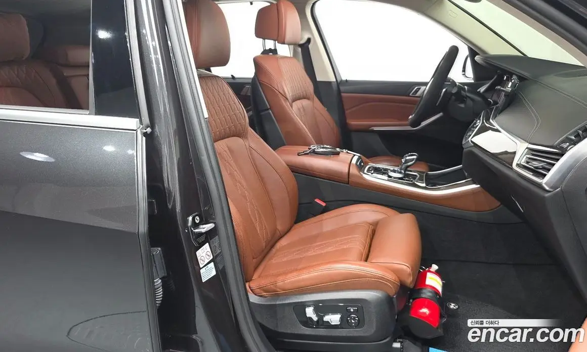 BMW X5 2022 3.0 автомат (гидро), фото 17