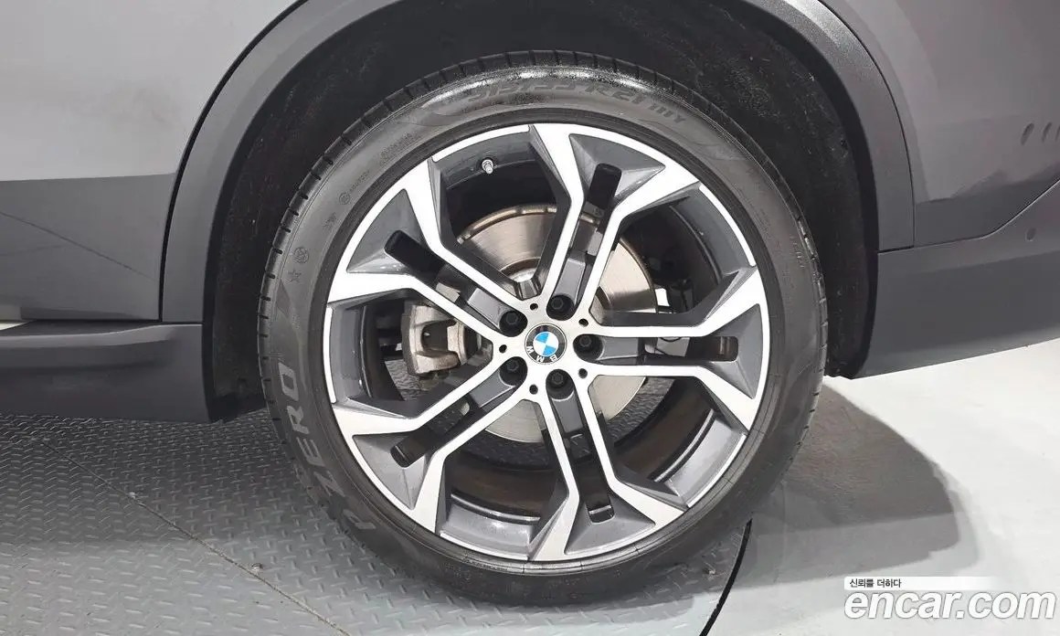 BMW X5 2022 3.0 автомат (гидро), фото 7