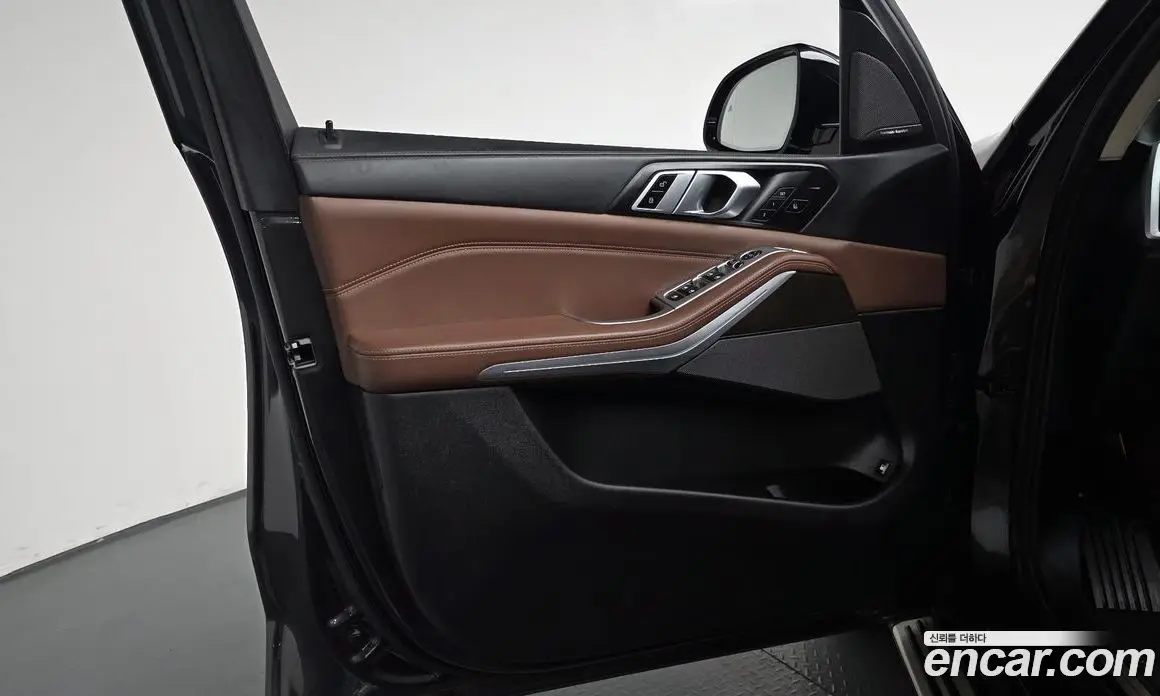BMW X5 2022 3.0 автомат (гидро), фото 13