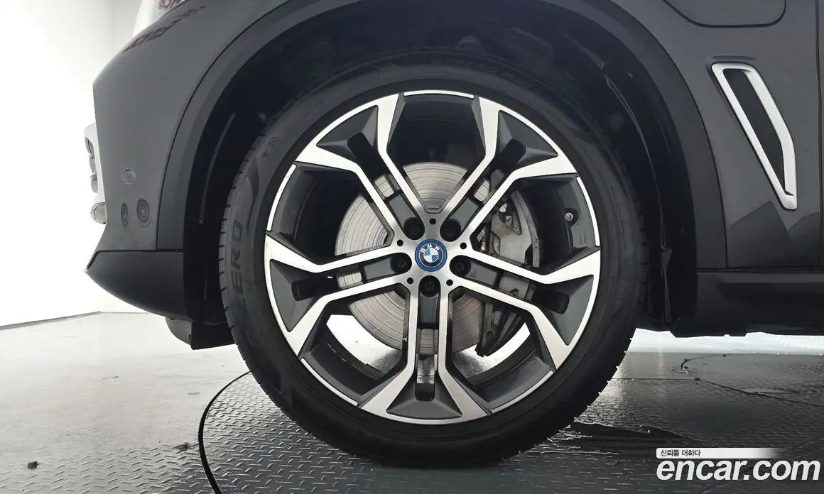 BMW X5 2022 3.0 автомат (гидро), фото 4