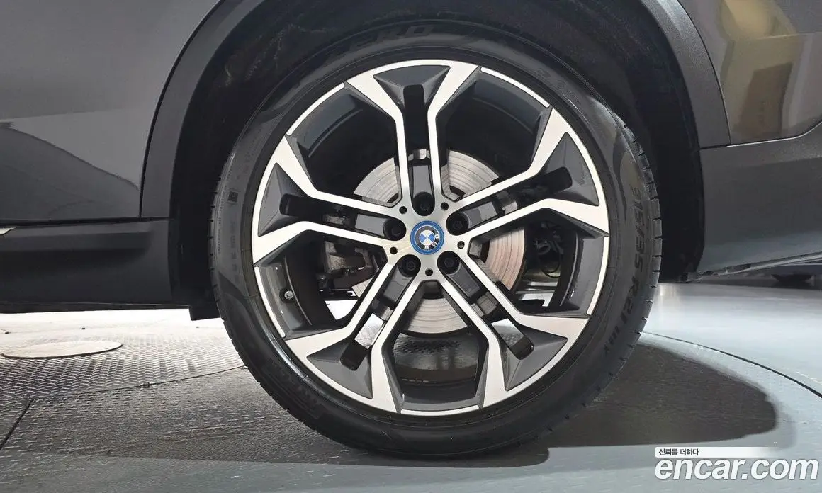 BMW X5 2022 3.0 автомат (гидро), фото 6