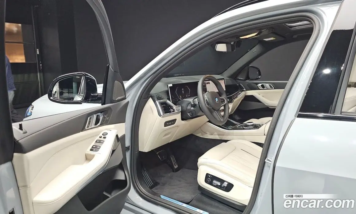 BMW X5 2025 3.0 автомат (гидро), фото 13