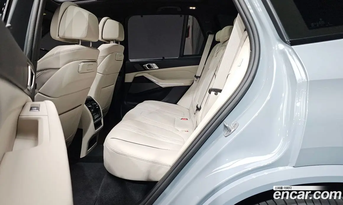 BMW X5 2025 3.0 автомат (гидро), фото 16