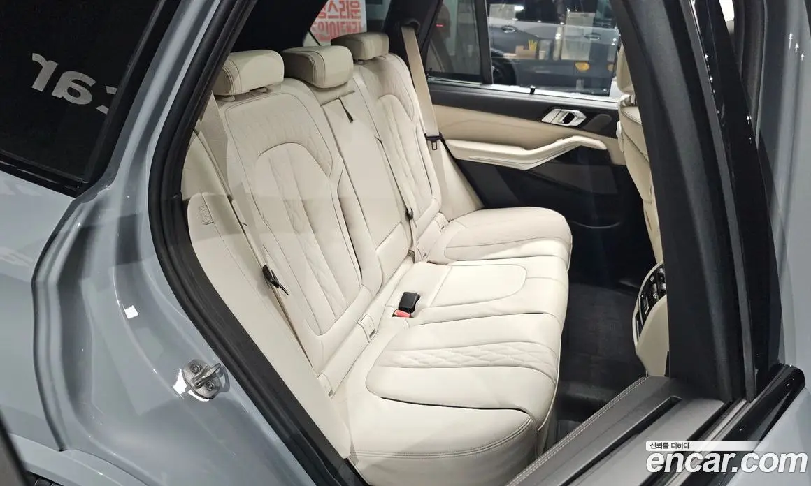 BMW X5 2025 3.0 автомат (гидро), фото 17