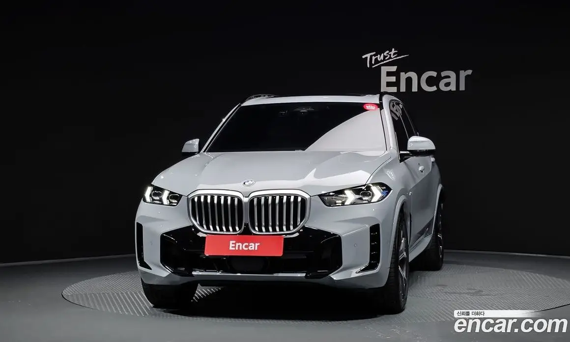 BMW X5 2025 3.0 автомат (гидро), фото 3