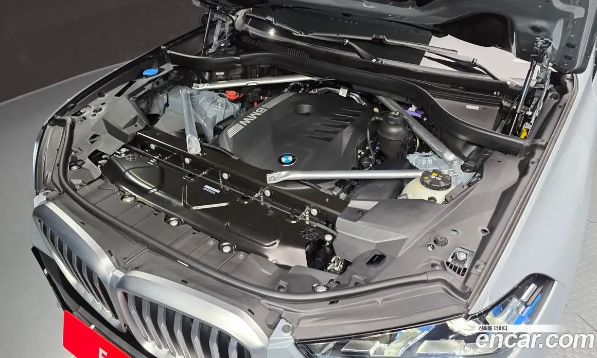 BMW X5 2025 3.0 автомат (гидро), фото 6