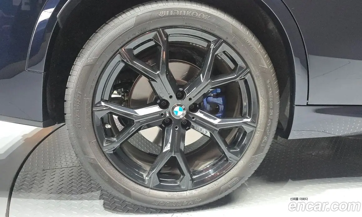 BMW X5 2025 3.0 автомат (гидро), фото 5