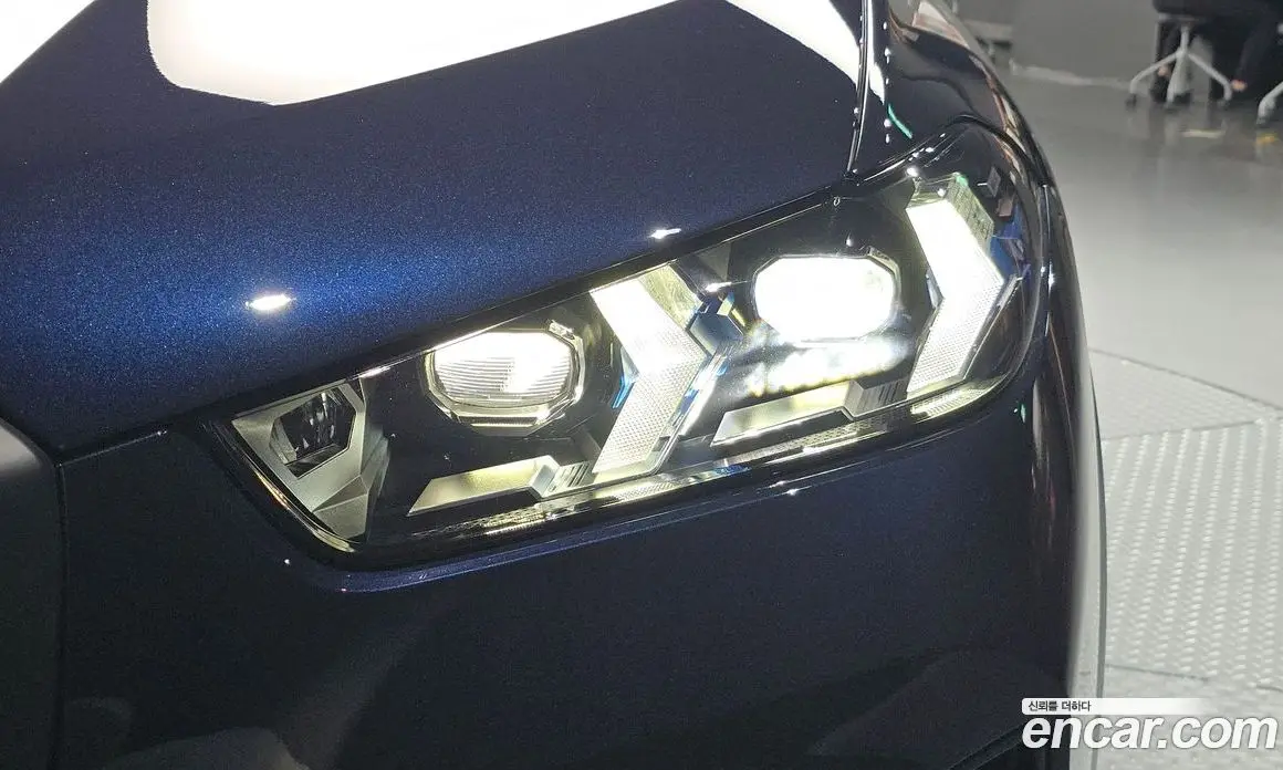 BMW X5 2025 3.0 автомат (гидро), фото 8