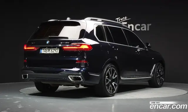 BMW X7 2021 3.0 автомат (гидро), миниатюра 2