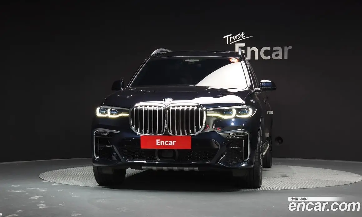 BMW X7 2021 3.0 автомат (гидро), фото 3