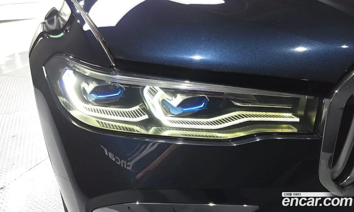 BMW X7 2021 3.0 автомат (гидро), фото 8
