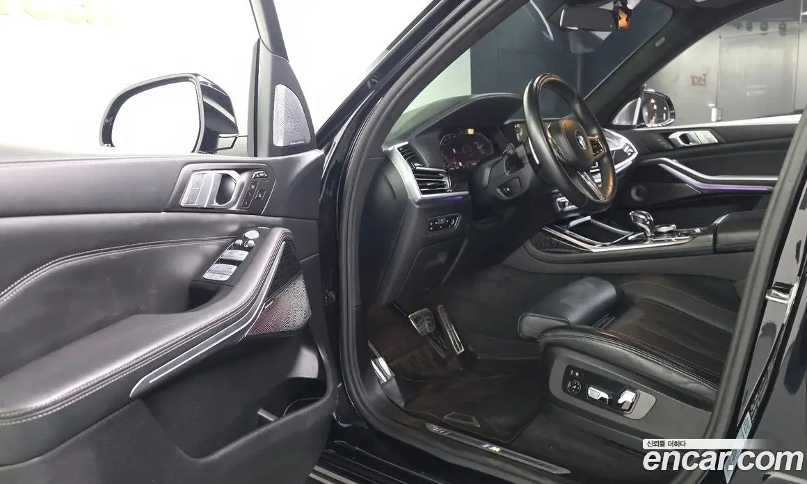 BMW X7 2021 3.0 автомат (гидро), фото 13