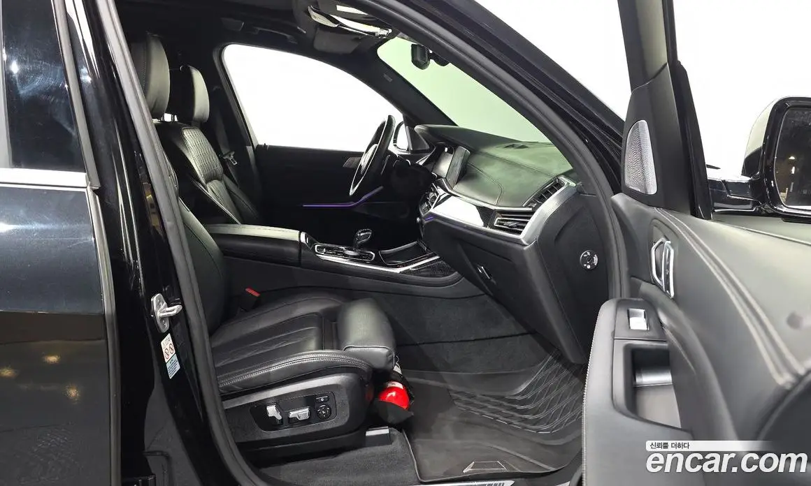BMW X7 2021 3.0 автомат (гидро), фото 17