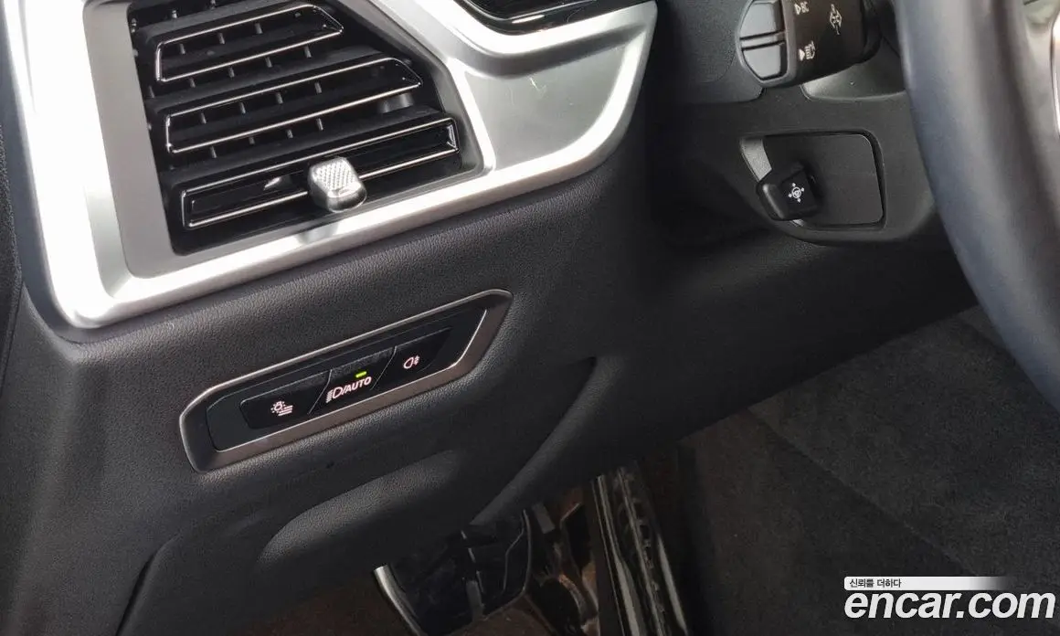 BMW X7 2023 3.0 автомат (гидро), фото 16
