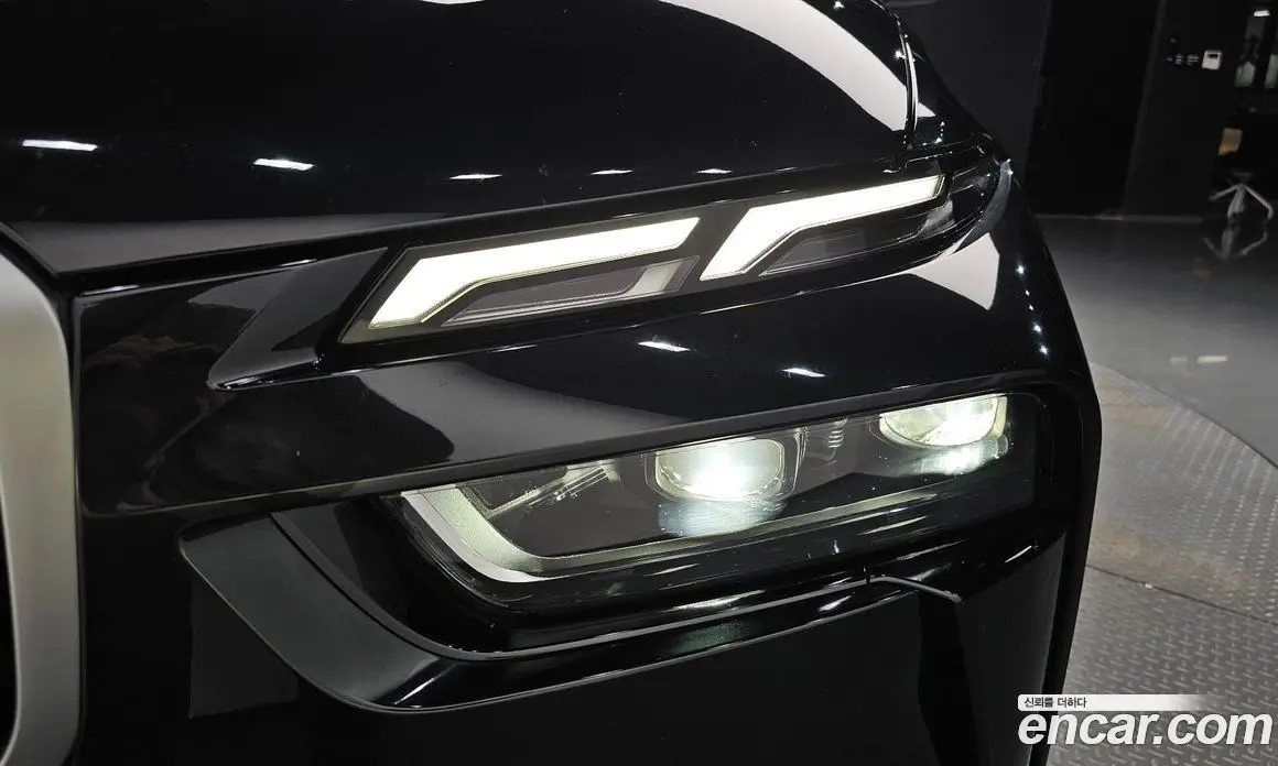 BMW X7 2024 3.0 автомат (гидро), фото 7