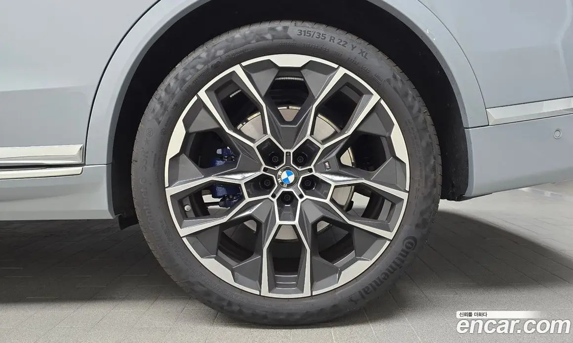 BMW X7 2025 3.0 автомат (гидро), фото 6