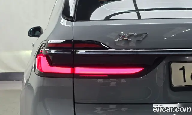 BMW X7 2025 3.0 автомат (гидро), миниатюра 8