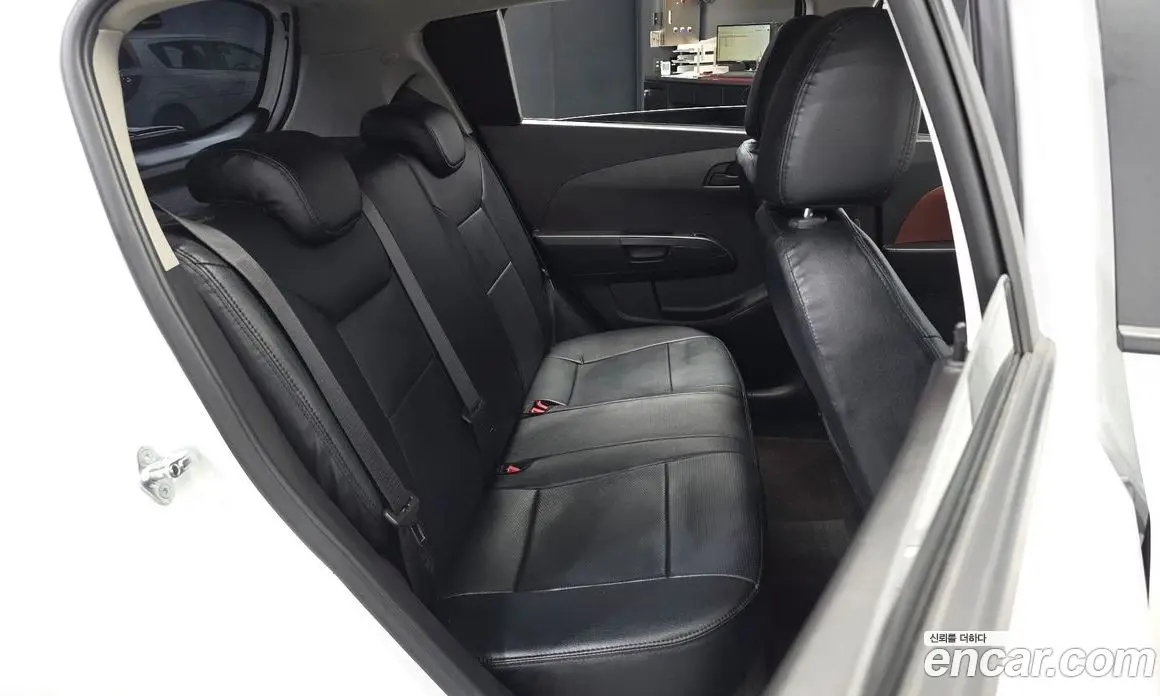 Chevrolet Aveo 2014 1.6 автомат (гидро), фото 12 Chevrolet Aveo 2014 1.6 автомат (гидро), фото 12