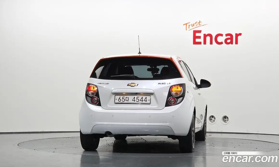 Chevrolet Aveo 2014 1.6 автомат (гидро), фото 4 Chevrolet Aveo 2014 1.6 автомат (гидро), фото 4