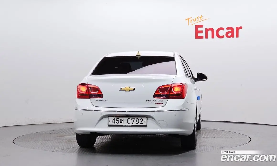 Chevrolet Cruze 2016 1.4 автомат (гидро), фото 4 Chevrolet Cruze 2016 1.4 автомат (гидро), фото 4