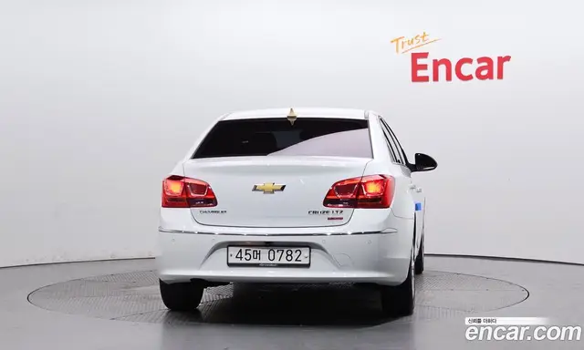 Chevrolet Cruze 2016 1.4 автомат (гидро), миниатюра 4 Chevrolet Cruze 2016 1.4 автомат (гидро), миниатюра 4